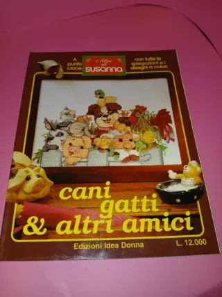 Libro Punto Croce Cani Gatti & Altri Amici