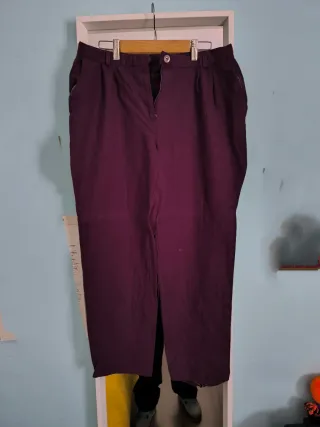 Pantalones Morados burdeos