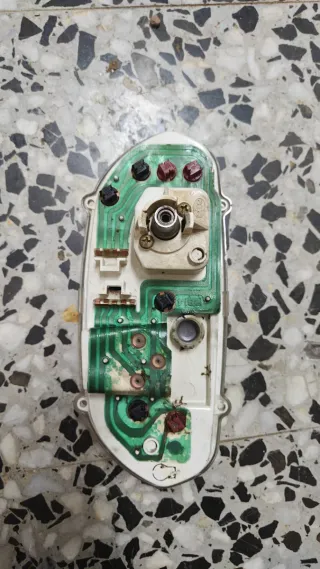 Cuentakilómetros Derbi Atlantis y Faro