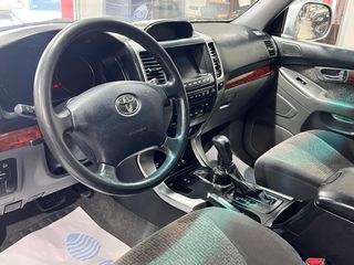 Toyota Land Cruiser 2005