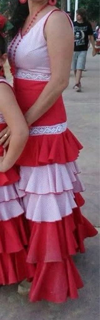 Traje Flamenca Rojo y Blanco