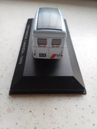 Coche Fiat 1100 Lavazza 1950