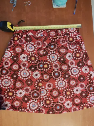 Falda denim estampada floral