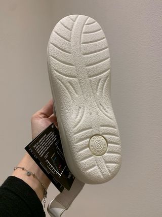 Ciabatte ortopediche bianche