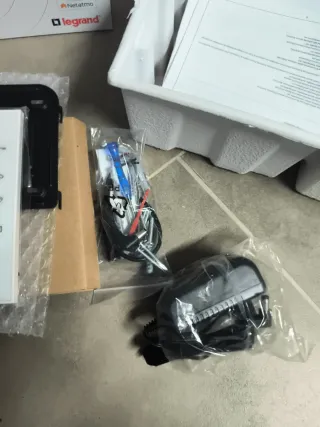 Monitor Legrand Connected Indoor Unit