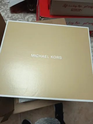 Zapatillas Michael Kors Beige y Marrón