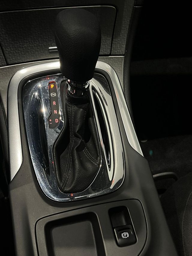 Opel Insignia 1.6CDTi Selective 136cv - 2017