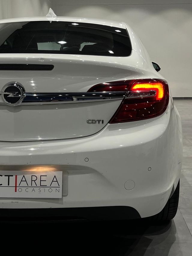 Opel Insignia 1.6CDTi Selective 136cv - 2017