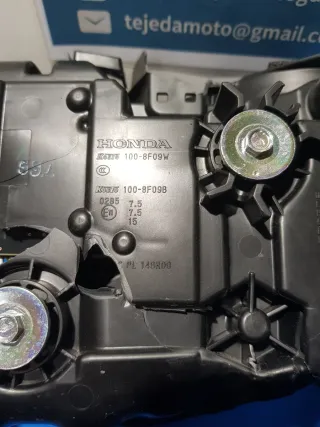 Faro Honda CBR 650 R 2025 (ROTO)