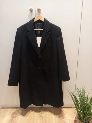 Abrigo negro mujer Zara NUEVO