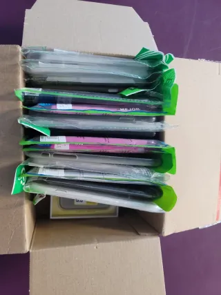 Lote 18 Capas Variadas para iPhone