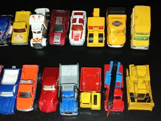 Lotto 30 Macchinine Giocattolo