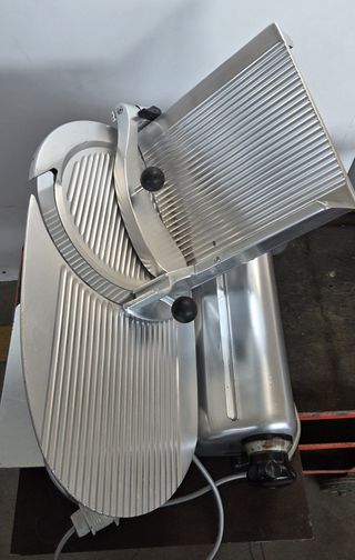 Affettatrice professionale Bizerba