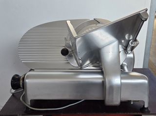 Affettatrice professionale Bizerba