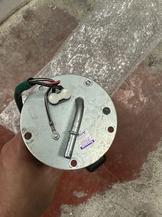 Bomba Gasolina Kawasaki Z1000