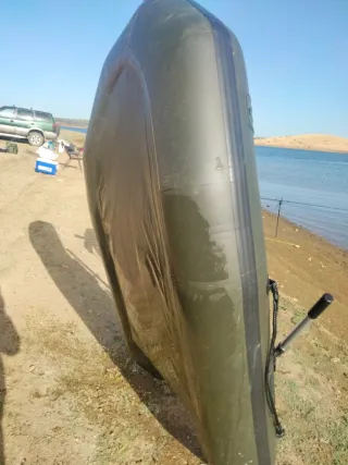 Barca hinchable Fox EOS 215