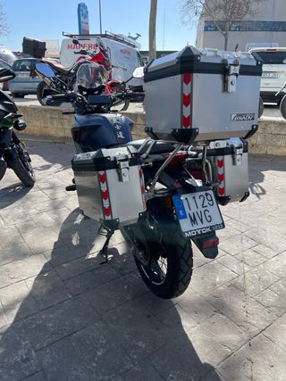 Motor Hispania Tray 125 Touring (2024)