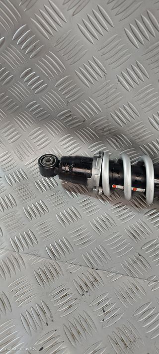 AMMORTIZZATORE POSTERIORE KAWASAKI Z 650 2021 2024