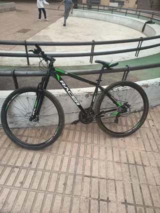 Bicicleta Todoterreno Racer Negra