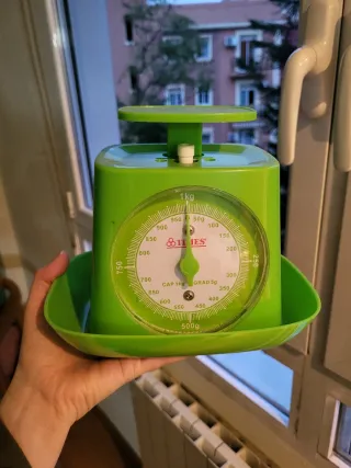 Báscula de cocina verde Times 500g