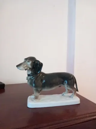 Perro Salchicha Porcelana Figura Decorativa