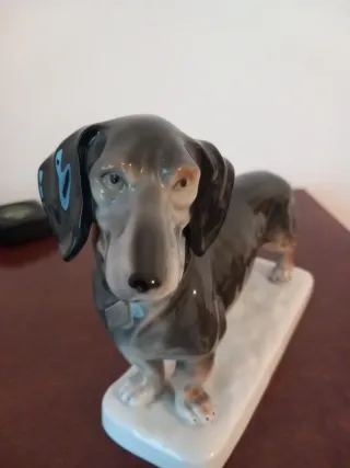 Perro Salchicha Porcelana Figura Decorativa