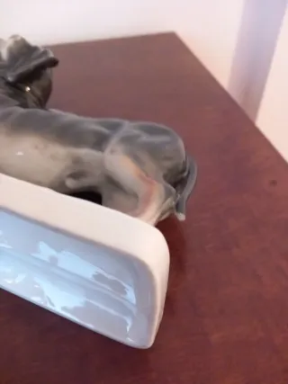 Perro Salchicha Porcelana Figura Decorativa