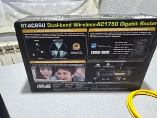 Router ASUS RT-AC66U Dual-Band AC1750