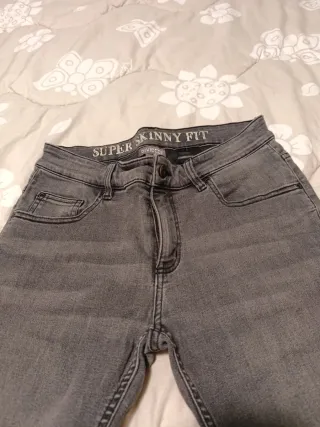 Bermuda uomo grigia Divided