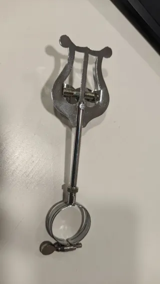 Atril marcha requinto plateado