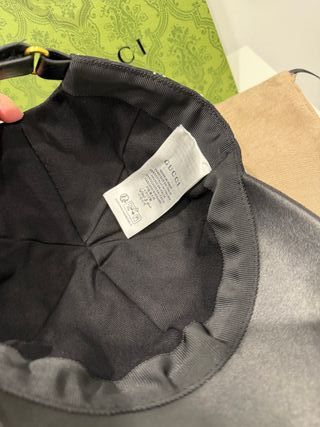 Gorra Gucci Swarovski Negra