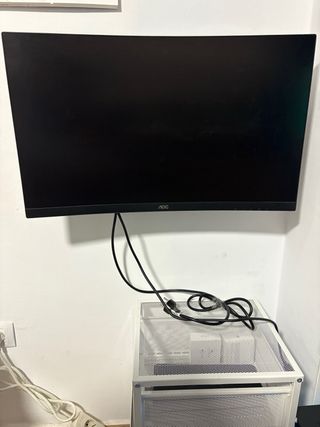 Monitor curvo AOC nero