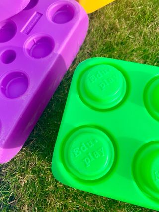 Gioco di Costruzione con Blocchi per Bambini da Giardino