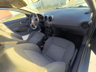 SEAT Ibiza 2005