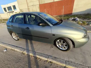 SEAT Ibiza 2005