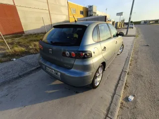 SEAT Ibiza 2005