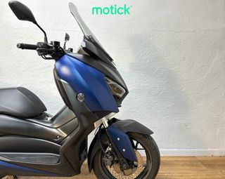 YAMAHA XMAX 125
