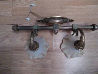 Aplique de pared dorado y cristal