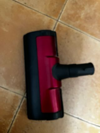 Aspiradora 2200W con depósito