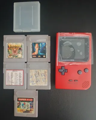 Game Boy Pocket Rosso + 5 Cartucce