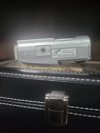 Cámara Olympus Plata