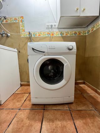 Lavadora Carga Frontal Benavent 7kg