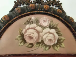 Espejo Vintage con Copete y Óleo de Rosas