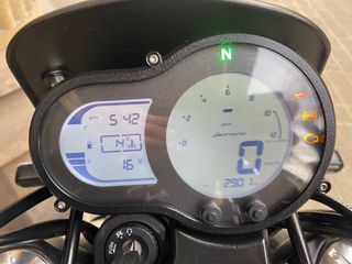 Benelli Leoncino 500 Trail del 2025 con 2901km