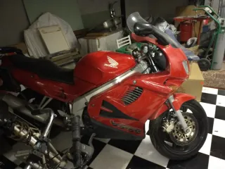 Recambio Honda VFR 750 (94-97) Rojo