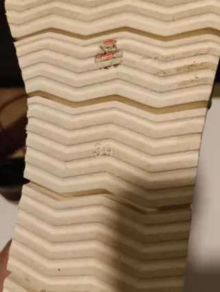 Scarpe da cerimonia marroni da donna