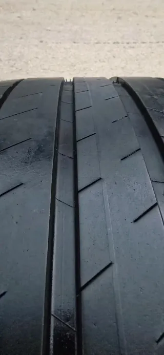 Neumático Michelin 255/50 R19