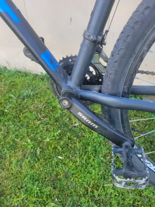 Bicicleta MTB Ghost Negra y Naranja