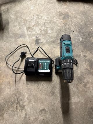 Avvitatore Makita CXT 10.8V