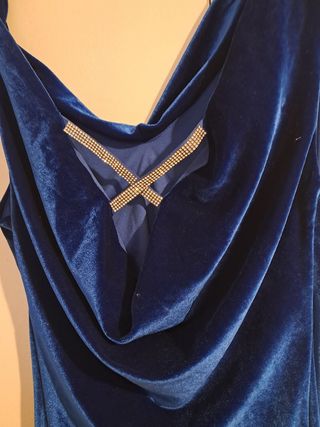 Vestido fiesta azul con pedrería